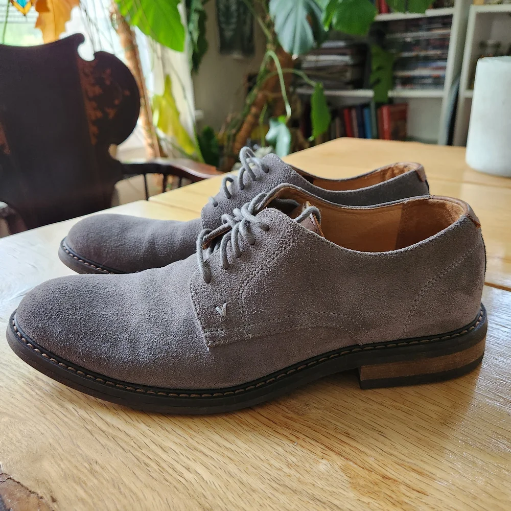 Vionic these suede